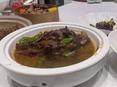 -梅花香里大酒店(郁金香路店)