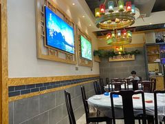 -老梅园大虾城(八一桥店)