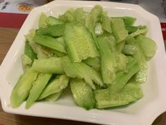 清拌黄瓜-洪兴砂锅(烟台山店)