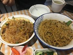 -张氏宽窄巷成都名小吃(茂业百货华强北店)