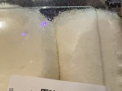 -白玉兰食品甜凤店(合生汇店)