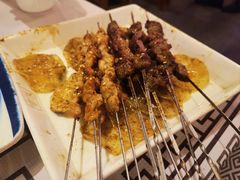 -霄汉牛三鲜湖北砂锅菜(万松园2店)