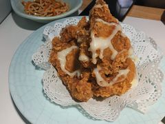 无骨香脆炸鸡-猪啊牛呀羊啊铜盘烤肉(正大广场店)
