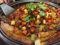 -辣尚瘾·烤鱼·新川菜(交大直营店)