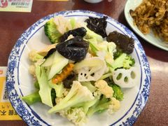 -八爷手擀炸酱面(天津总店)
