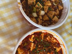 -鑫巴蜀小镇 · 水煮鱼专研店(玉桥店)