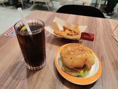 -必胜客(新中纬店)