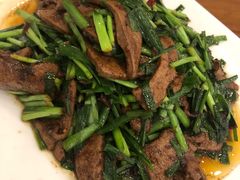 -侬佳蒸菜馆(听潮店)