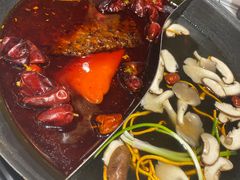 -伍师兄市井火锅(东部星悦天地店)
