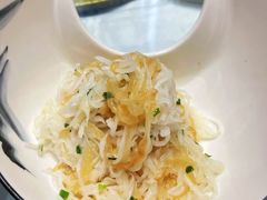 萝卜海蜇丝-老人和饭店(淮海中路店)