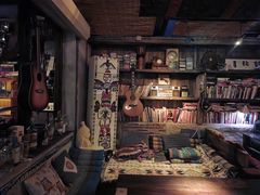 -城墙外BAR