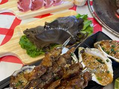 -江湖亮亮蒸虾大排档烤全羊清真(武汉总店)
