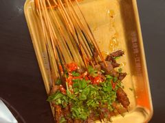 -何师烧烤Pro ··江湖川菜·小龙虾·精酿啤酒(太古里旗舰店)