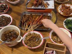 -冶建镜子·老南昌大排档·江西虾王(总店)