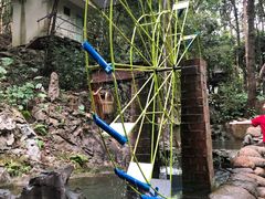 -伊岭岩风景区