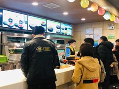 -老乡鸡(合肥火车站店)