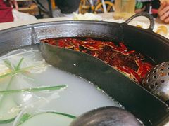 -乐闹闹重庆火鍋(民治店)