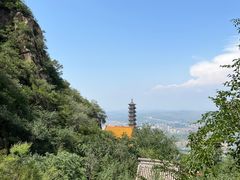 -鸡鸣山旅游风景区