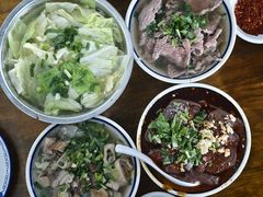 -小杨翘脚牛肉
