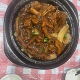 0元玩转这座城这顿鱼头、茄子煲与蛤蜊堪称舌尖盛宴！