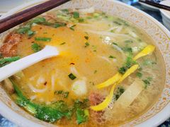 -桥香园云南过桥米线(金马碧鸡店)