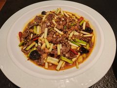 -万重锦·人文川菜馆(骡马市店)