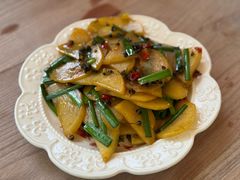 韭菜花炒洋芋-缘生态云南菜·野生菌庭院餐厅(华侨城店)