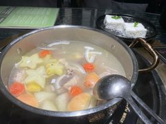 -凤园椰珍·臻品椰子鸡(保利时光里店)