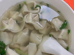 -周震馄饨