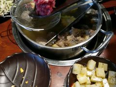 -高兴壹锅·潮汕鲜牛肉火锅(良乡梅花庄店)