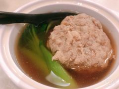 美龄狮子头-南八仙·老上海味道(南京东路店)