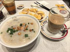 -香港新发烧腊茶餐厅(水围店)
