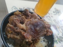 牛尾骨-清真·穆萨砂锅(大皮院店)