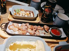 -蜜桃餐厅·伴山(湖滨商业街店)