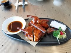 红烧脆皮乳鸽-彩丰楼中餐厅·仁恒洲际酒店