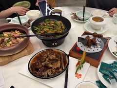 -五谷芳乳鸽王(海景店)