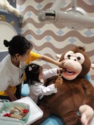 -奈尔宝家庭中心·亲子早教·派对餐厅(北京东坝万达店)