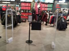 -PUMA品牌自营折扣店(武汉永旺梦乐城店)