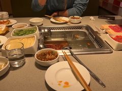 -海底捞火锅(宝龙广场夜宵主题店)