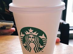 -星巴克臻选(莘庄仲盛店)