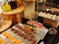 -圣丰索菲特·2 On 988 Café 自助餐厅