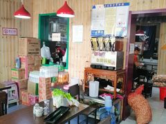 -内蒙焖面大盆骨餐馆(山大路店)