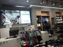 -H&M(华润万象城店)