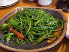 -民食香·腊排骨野生菌美食(木府店)
