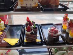 -爱德顺糕点食屋(利民道店)