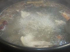 -濠轩阁特色生蚝火锅(水湾路店)