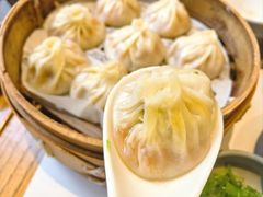 招牌蟹膏小笼包-馋三尺蟹粉小笼(人民广场店)