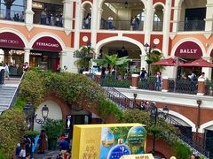 -佛罗伦萨小镇广佛名品奥特莱斯(疏港路店)