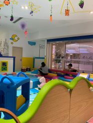 -孩子王童乐园(马群店)