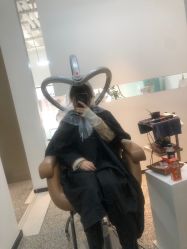 -I+造型烫发染发